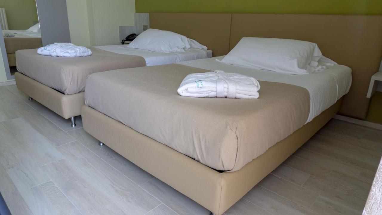 Hotel San Crispino Morrovalle Ngoại thất bức ảnh